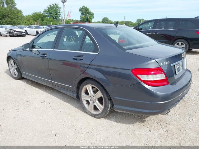 45212585 :رقم المزاد ، WDDGF8BB8AR126801 vin ، 2010 Mercedes-benz C 300 مزاد بيع