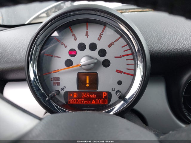 2008 Mini Cooper Clubman მანქანა იყიდება აუქციონზე, vin: WMWML335X8TN66675, აუქციონის ნომერი: 45212592