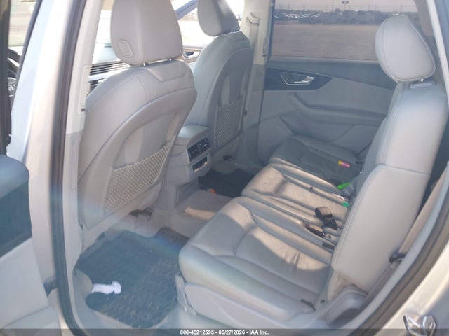 Продажа на аукционе авто 2017 Audi Q7 3.0t Premium, vin: WA1LAAF7XHD048012, номер лота: 45212595