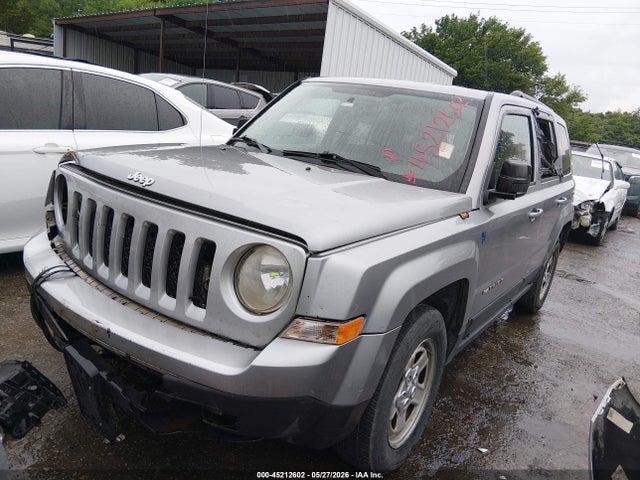 45212602 :رقم المزاد ، 1C4NJPBB6FD275173 vin ، 2015 Jeep Patriot Sport مزاد بيع