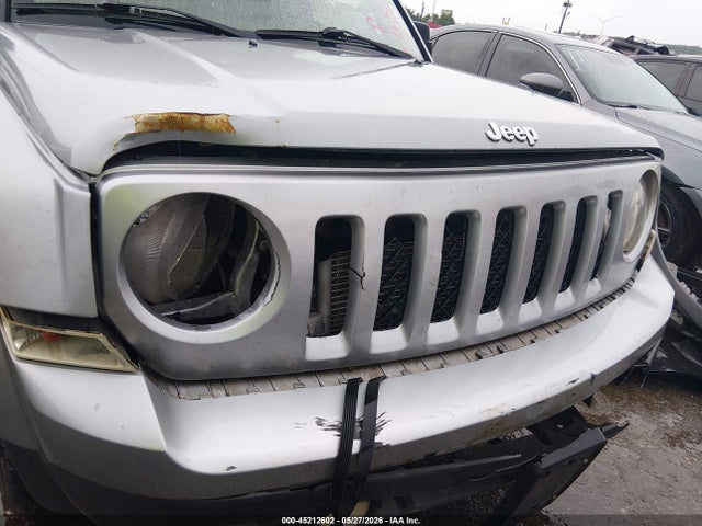 45212602 :رقم المزاد ، 1C4NJPBB6FD275173 vin ، 2015 Jeep Patriot Sport مزاد بيع