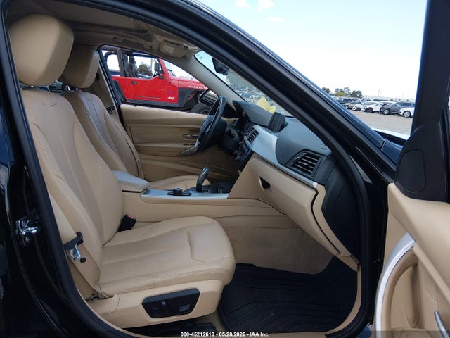 2012 Bmw 328i მანქანა იყიდება აუქციონზე, vin: WBA3C1C59CF433378, აუქციონის ნომერი: 45212619