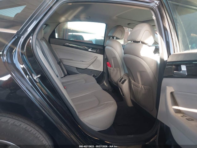 Hyundai Sonata Limited 2017 5NPE34AF1HH559952 Image 8