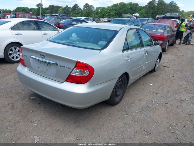 2004 Toyota Camry Le მანქანა იყიდება აუქციონზე, vin: 4T1BE32K44U865168, აუქციონის ნომერი: 45212639