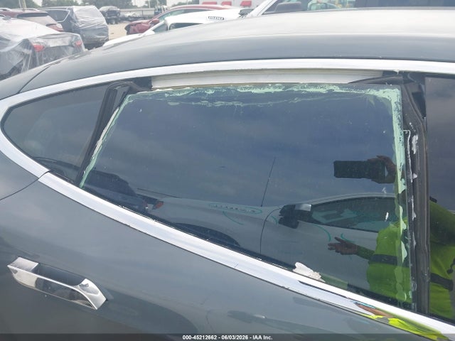 45212662 :رقم المزاد ، 5YJSA1H12EFP42417 vin ، 2014 Tesla Model S P85 مزاد بيع