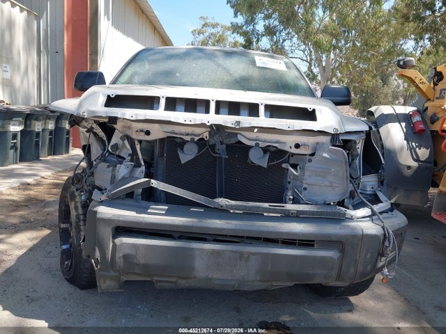 5TFRM5F12FX088915 Toyota Tundra Sr 4.6l V8