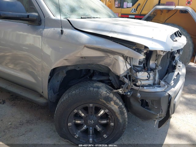 5TFRM5F12FX088915 Toyota Tundra Sr 4.6l V8