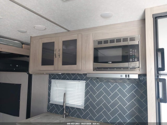 Coachmen Adrenaline 21lt 2021 5ZT2ANKB4MW018651 Image 16