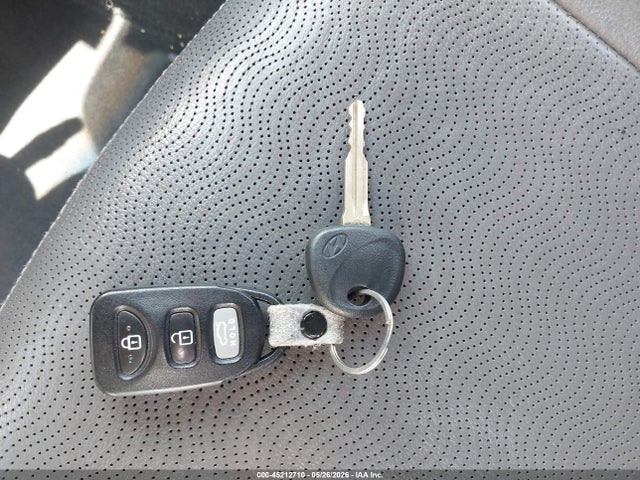 Продажа на аукционе авто 2012 Hyundai Elantra Limited (ulsan Plant), vin: KMHDH4AE5CU278123, номер лота: 45212710