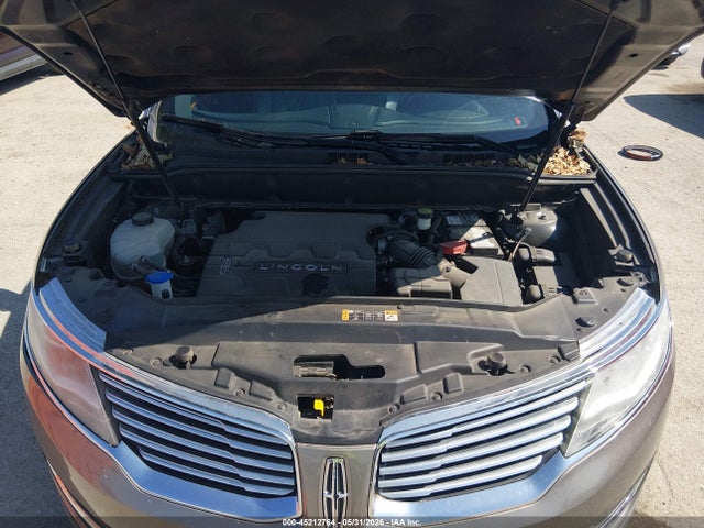 2LMTJ8LR9GBL68172 Lincoln Mkx Reserve