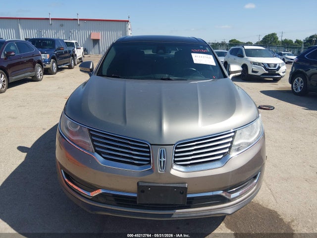 2LMTJ8LR9GBL68172 Lincoln Mkx Reserve