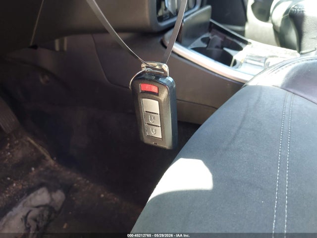 2019 Mitsubishi Outlander Se მანქანა იყიდება აუქციონზე, vin: JA4AD3A34KZ004970, აუქციონის ნომერი: 45212765