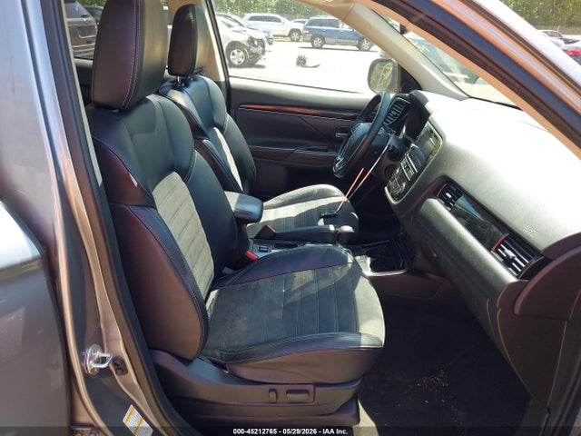 2019 Mitsubishi Outlander Se მანქანა იყიდება აუქციონზე, vin: JA4AD3A34KZ004970, აუქციონის ნომერი: 45212765