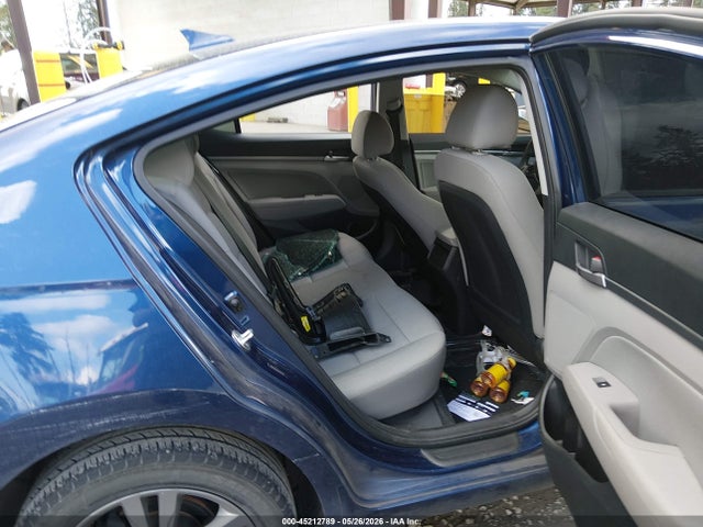 5NPD84LFXJH361936 Hyundai ELANTRA SEL