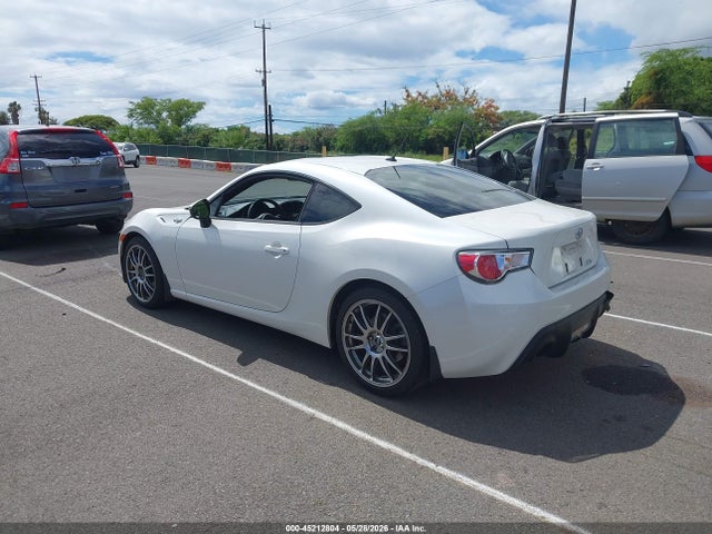 45212804 :رقم المزاد ، JF1ZNAA17D2732938 vin ، 2013 Scion Fr-s 10 Series مزاد بيع