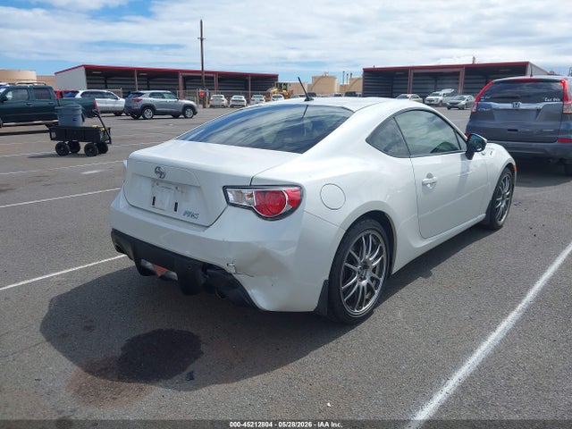 45212804 :رقم المزاد ، JF1ZNAA17D2732938 vin ، 2013 Scion Fr-s 10 Series مزاد بيع