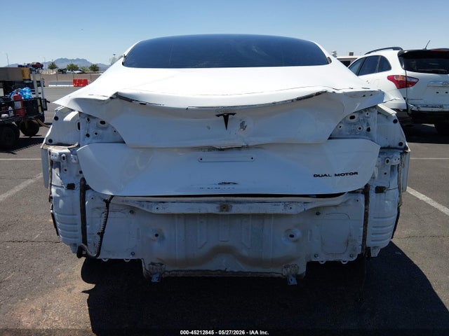 5YJ3E1EB9NF197032 Tesla Model 3 Long Range Dual Motor All-wheel Drive