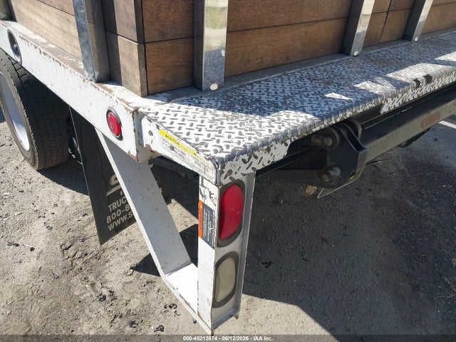 Ford F-450 Chassis Xl 2015 1FDUF4GY4FED29388 Image 6