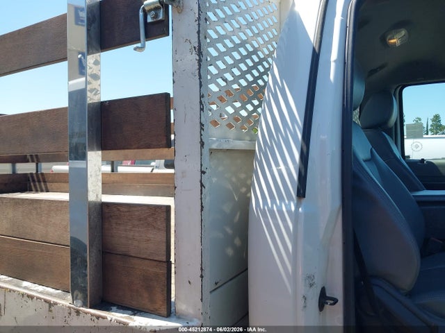 Ford F-450 Chassis Xl 2015 1FDUF4GY4FED29388 Image 8
