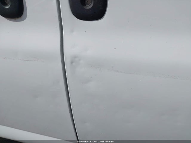 45212876 :رقم المزاد ، 1GCWGAFF5H1109860 vin ، 2017 Chevrolet Express 2500 Work Van مزاد بيع