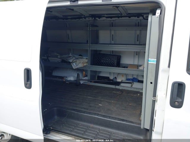 45212876 :رقم المزاد ، 1GCWGAFF5H1109860 vin ، 2017 Chevrolet Express 2500 Work Van مزاد بيع