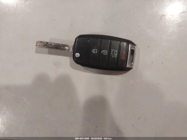 KIA SOUL + 2017 KNDJP3A56H7464800 Image 11