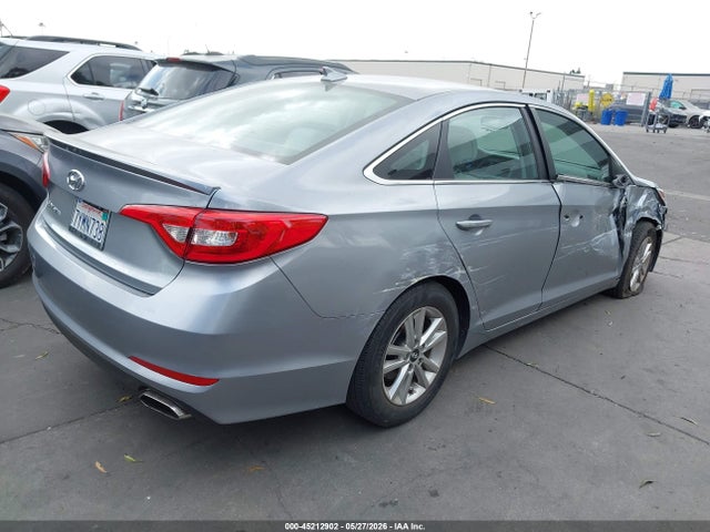 5NPE24AF4HH565988 Hyundai SONATA SE