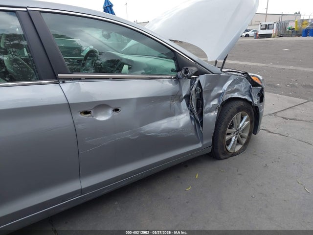 5NPE24AF4HH565988 Hyundai SONATA SE