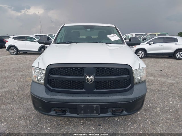 45212904 :رقم المزاد ، 1C6RR7KG1KS661986 vin ، 2019 Ram 1500 Classic Tradesman  4x4 5'7 Box مزاد بيع