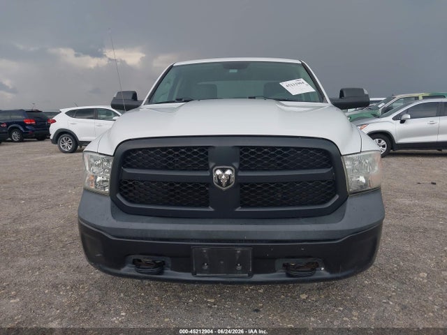 45212904 :رقم المزاد ، 1C6RR7KG1KS661986 vin ، 2019 Ram 1500 Classic Tradesman  4x4 5'7 Box مزاد بيع