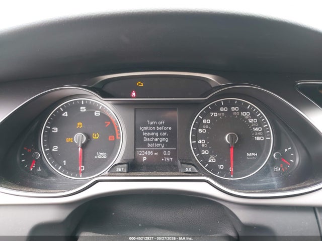2013 Audi A4 2.0t Premium მანქანა იყიდება აუქციონზე, vin: WAUFFAFL0DN035627, აუქციონის ნომერი: 45212927