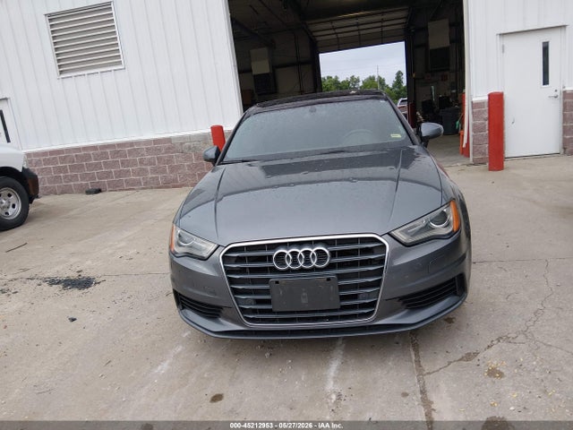 45212953 :رقم المزاد ، WAUA7GFF9G1037327 vin ، 2016 Audi A3 1.8t Premium مزاد بيع