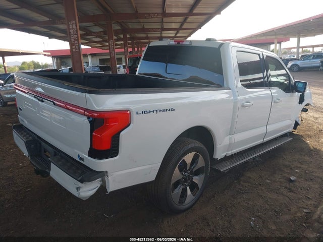 Ford F-150 Lightning Platinum 2023 1FT6W1EV7PWG26039 Image 4