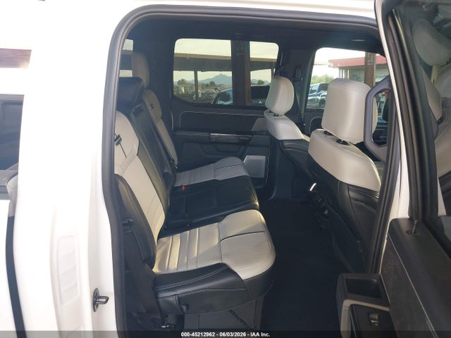 Ford F-150 Lightning Platinum 2023 1FT6W1EV7PWG26039 Image 8
