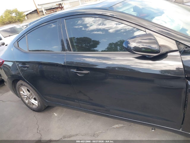 Hyundai Elantra Value Edition 2020 5NPD84LF1LH604309 Image 14