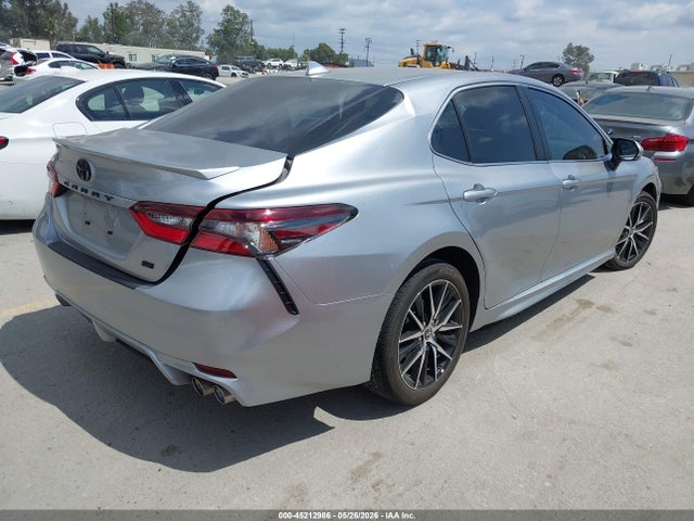 4T1G11AK2RU878323 Toyota CAMRY SE