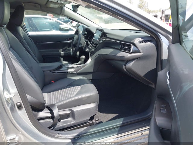 4T1G11AK2RU878323 Toyota CAMRY SE