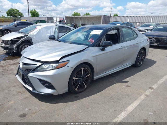 4T1B61HK2JU052206 Toyota CAMRY XSE