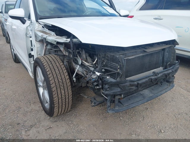 Продажа на аукционе авто 2020 Audi Q3 Premium 45 Tfsi S Line Quattro Tiptronic, vin: WA1DECF37L1010524, номер лота: 45212997