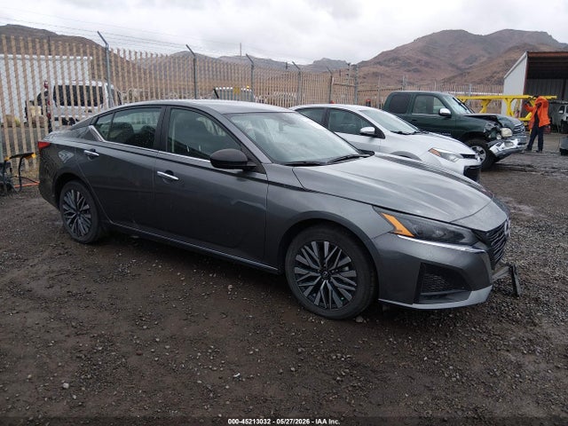 Auction sale of the 2024 Nissan Altima Sv Intelligent Awd, vin: 1N4BL4DW6RN405565, lot number: 45213032