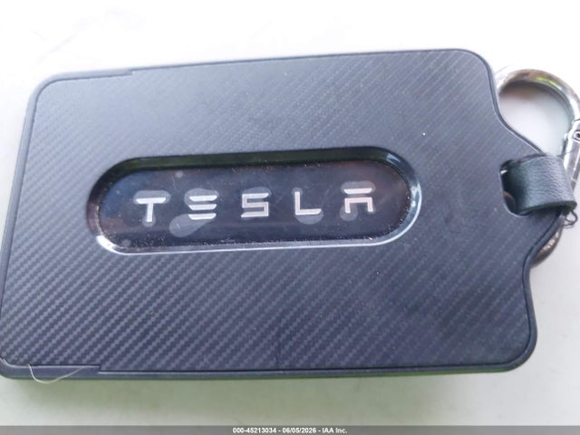 45213034 :رقم المزاد ، 7SAYGDED3RF163938 vin ، 2024 Tesla Model Y Long Range Single Motor Rear-wheel Drive/rwd مزاد بيع
