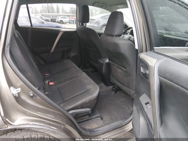 Toyota RAV4 LE 2015 2T3ZFREVXFW150796 Image 19