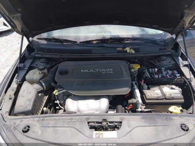 1C3CCCAB0FN601866 Chrysler 200 Limited
