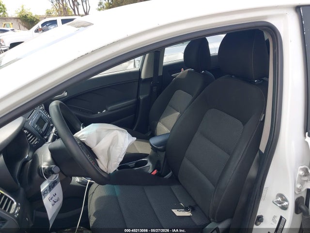 KIA FORTE LX 2017 3KPFK4A76HE066188 Image 14