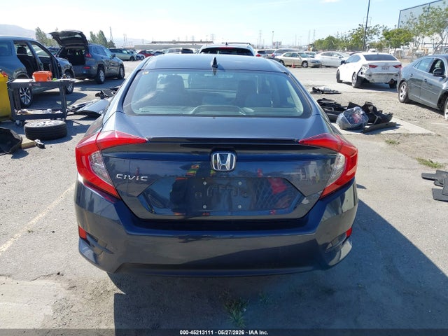 Продажа на аукционе авто 2018 Honda Civic Ex-t, vin: 19XFC1F33JE201134, номер лота: 45213111