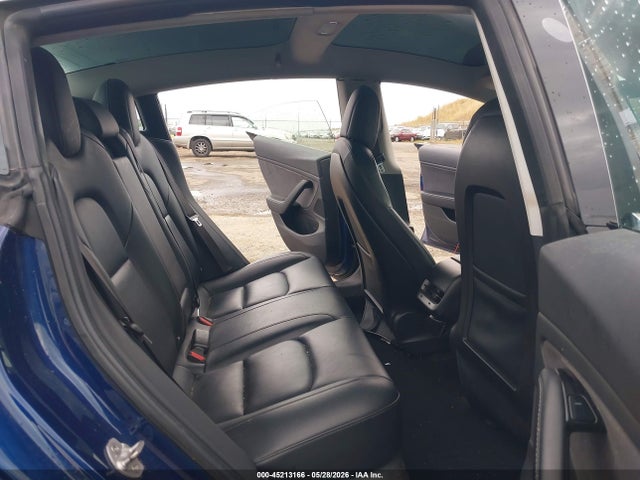 Tesla Model 3 Long Range/performance 2018 5YJ3E1EB3JF105181 Image 8