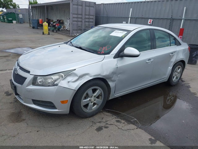 45213187 :رقم المزاد ، 1G1PC5SB1E7404756 vin ، 2014 Chevrolet Cruze 1lt Auto مزاد بيع