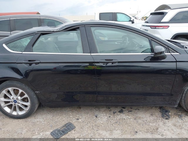 Ford FUSION SE 2019 3FA6P0HDXKR198429 Image 13