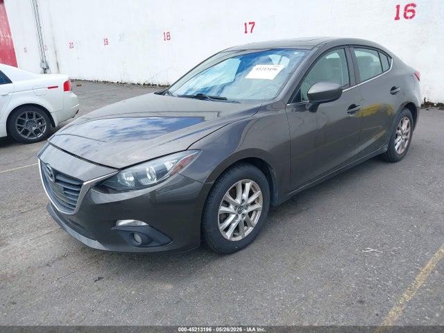 3MZBM1V73FM159378 Mazda Mazda3 I Touring