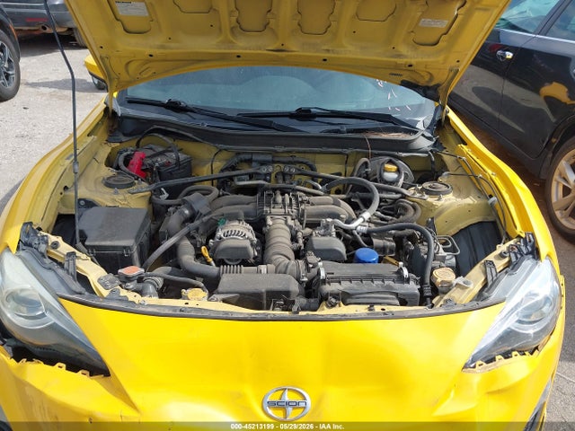 45213199 :رقم المزاد ، JF1ZNAA14F8706894 vin ، 2015 Scion Fr-s Release Series مزاد بيع